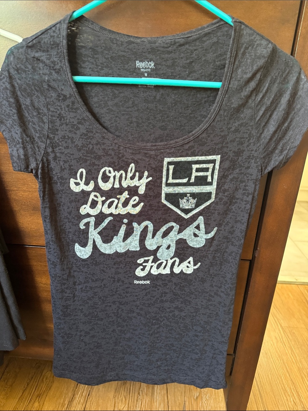 Reebok burnout Women's LA Kings Graphic Tee in Black with White Print